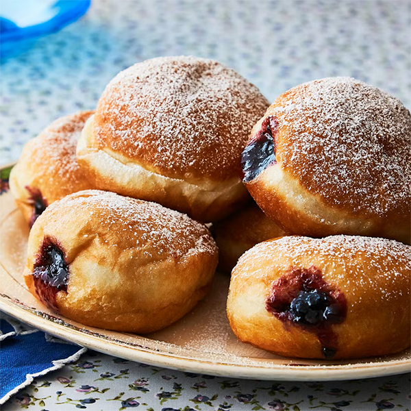 Sufganiyot (Hanukkah Doughnuts)