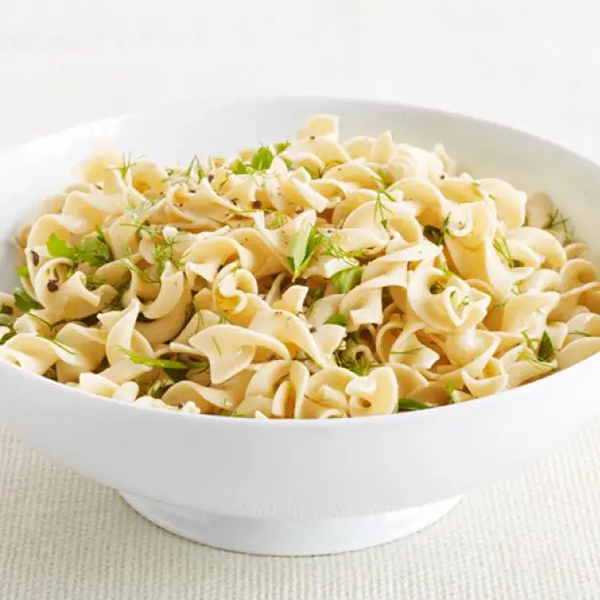 Buttered Egg Noodles (easiest receipt possible!)