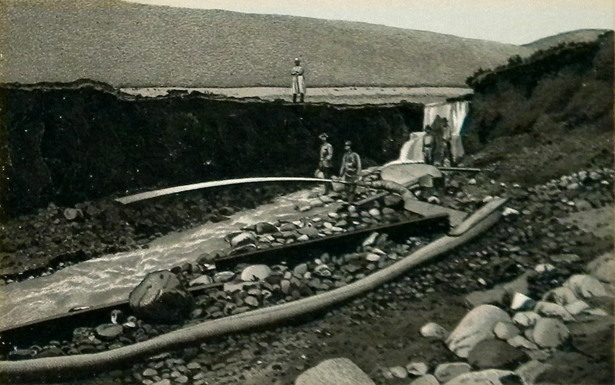 Mining at Twin Lakes