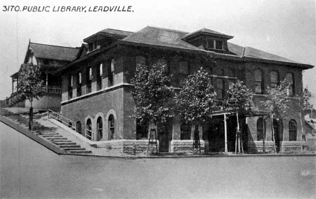 Postcard of the Carnegie Library building