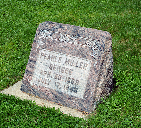 Tombstone for Pearle (Miller) Berger. Interestingly, she is buried elsewhere in the Evergreen Cemetery, not in the Hebrew Cemetery.