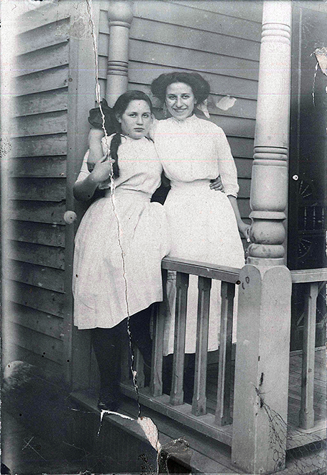 Sally and Minette, circa first decade of the 20th century.