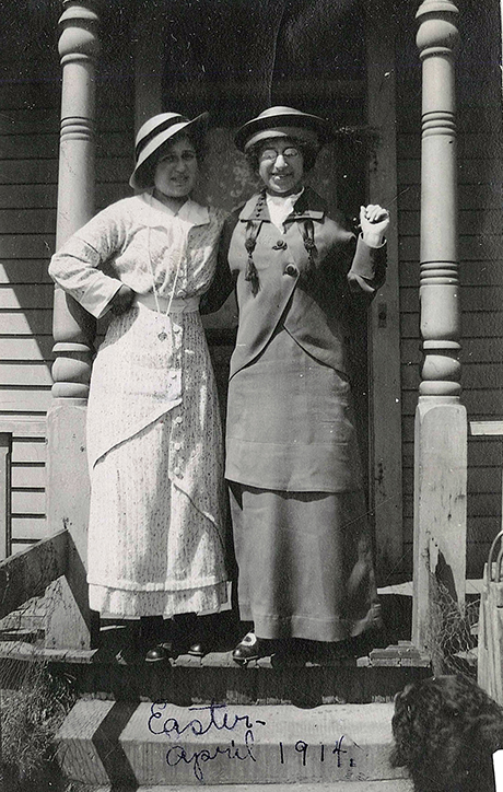 Sally and Minette. “Easter April [12,] 1914”.